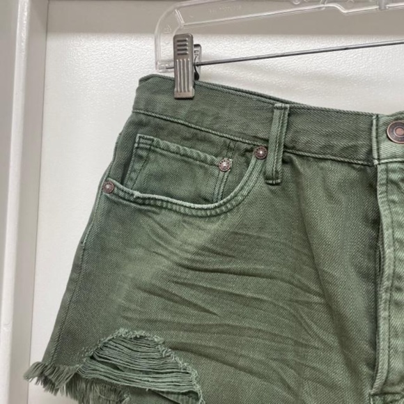 NWT $68 We The Free People Sage Green Distressed Hi-Rise Shorts - Picture 4 of 11